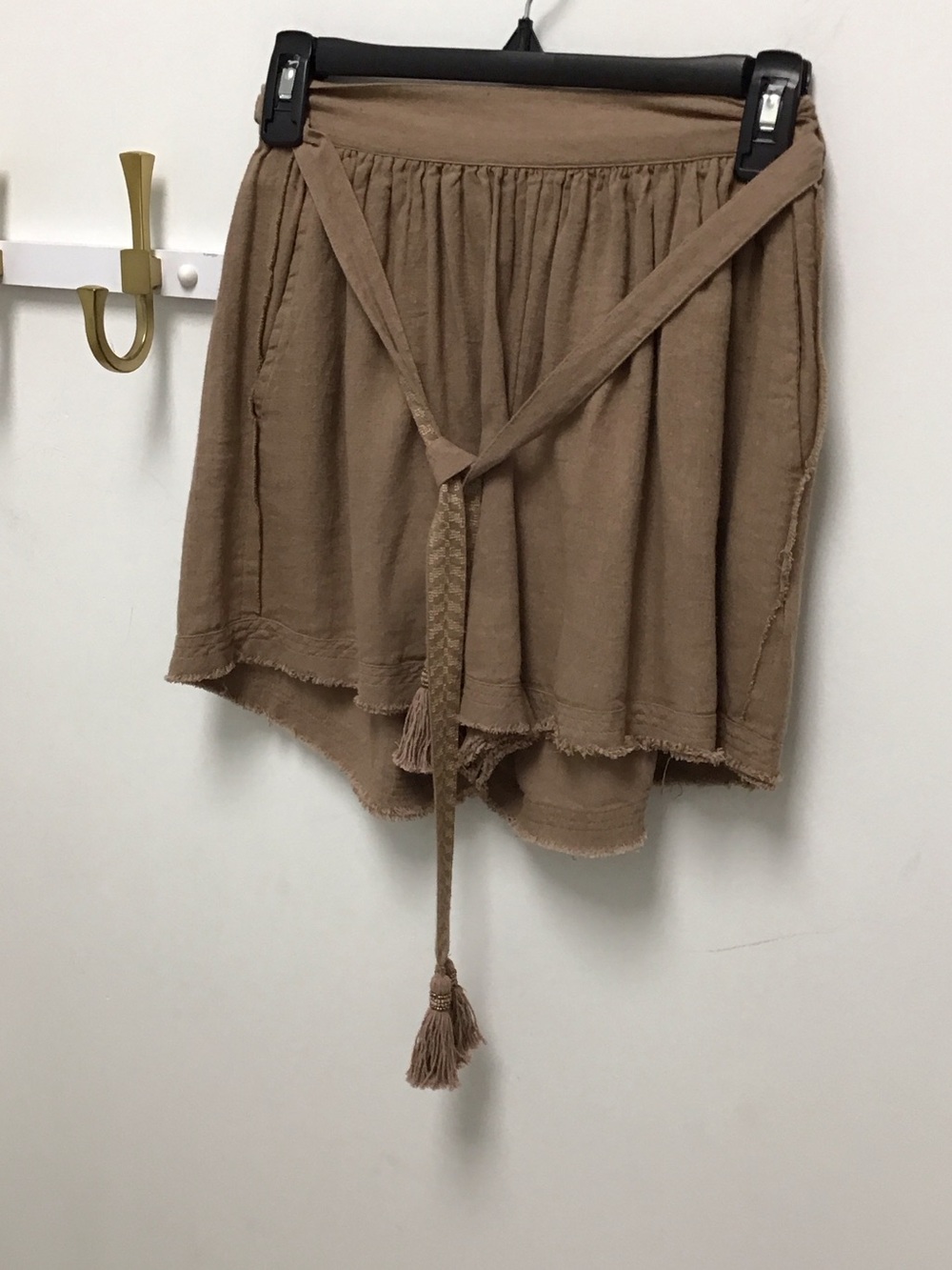 Elan coffee linen short